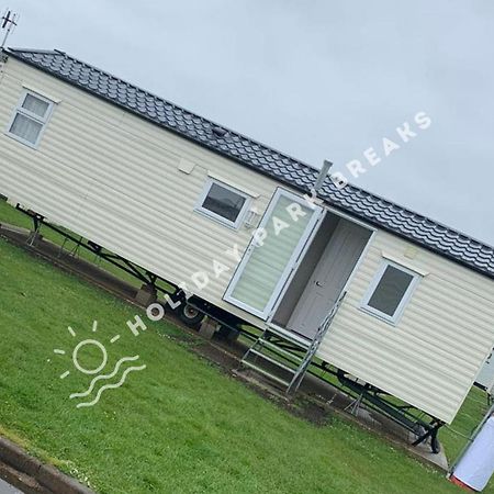Bronze 2 Bed Villa Селси Екстериор снимка